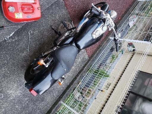 HONDA　マグナ50