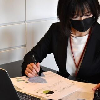 建設現場事務所での事務スタッフの募集