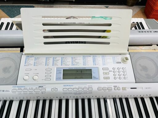 美品　CASIO 光ナビゲーションキーボード LK-207 Amazon.co.jp: CASIO 光ナビゲーションキーボード(61鍵盤) LK-207 LK