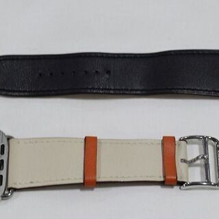 【苫小牧バナナ】美品☆質屋鑑定品 HERMES Apple Watch series6 44mm レザー 白×黒 エルメス アップルウォッチ用バンド ギャラ/箱付き♪