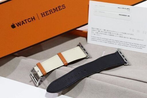 【苫小牧バナナ】美品☆質屋鑑定品 HERMES Apple Watch series6 44mm レザー 白×黒 エルメス アップルウォッチ用バンド ギャラ/箱付き♪