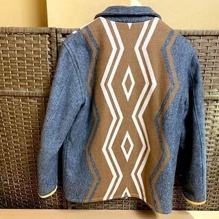 東洋 インディアンモーターサイクル ウールブランケットジャケット コンチョボタン グレイ/ブラウン SIZE40 IM13200 Indian motorcycle Lサイズ テーラード ネイティブ柄☆ PayPay(ペイペイ)決済可能 ☆ 札幌市 白石区 東札幌 アウトレットモノハウス白石店 東洋 インディアンモーターサイクル ウールブランケットジャケット