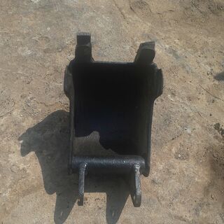 鹿児島発 IHI（石川島建機）ミニユンボIS-4GX クローラ新品交換済み