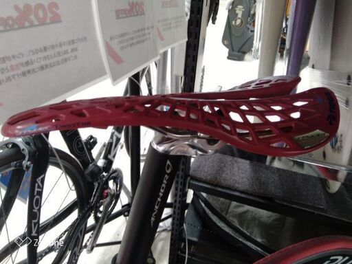 ANCHOR（アンカー） RCS6 EQUIPE 2012年モデル サドル、ホイール違い 