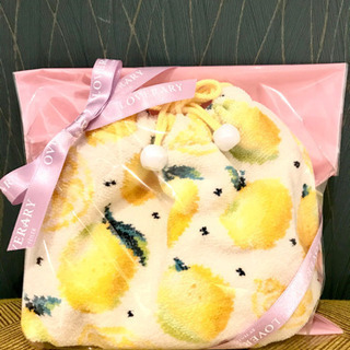 ラブラリー　バイ　フェイラー　福岡 天神 地下街 店オープン 記念 限定　レモンドット マチ付き 巾着