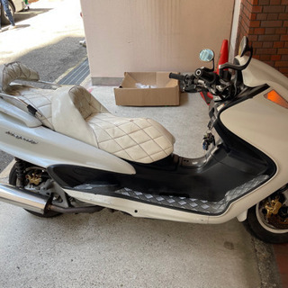 YAMAHAマジェスティーc】SG03J 絶好調 ホワイトカスタムマジェスティ