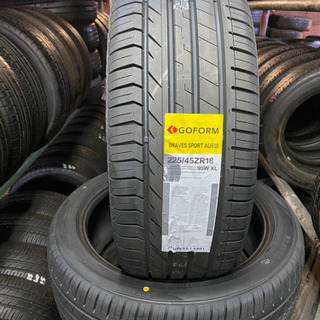 車のパーツ 新品225/45/18. タイヤ交換コミコミ、大府市