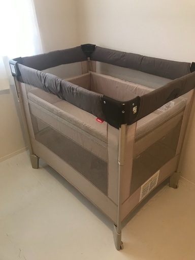 Aprica ココネルエアー　ベビーベッド　ほぼ未使用　美品