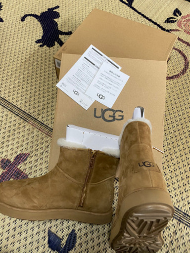 革靴 UGG