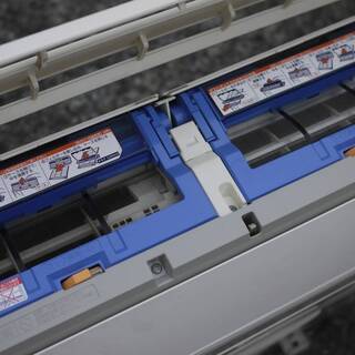 富士通 ルームエアコン AS-R28V-W 2.8kW 冷房 8～12畳 暖房 6～8畳 