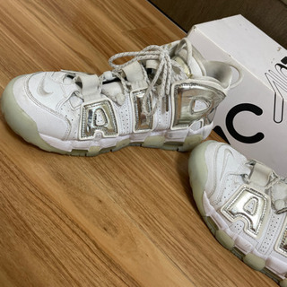 NIKE WMNS AIR MORE UPTEMPO white...