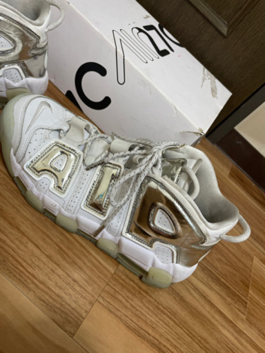 その他 NIKE WMNS AIR MORE UPTEMPO white/chrome