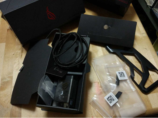 ASUS ROG Phone 2 512GB ジャンク品 ジャンク ASUS ROG Phone 2 12GB/512GB 国内版 欠品有り