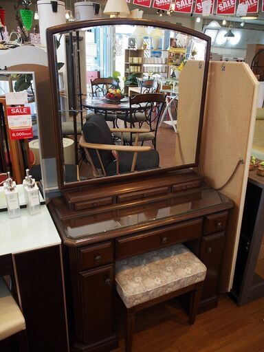 【中古品】karimoku/カリモク　domani/ドマーニ　クイーンズライフ　ドレッサー　チェア付