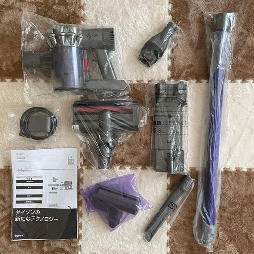 ★新品未使用★　dyson ダイソン DC62　コードレス掃除機