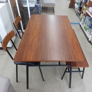 4人掛け ダイニングセット インダストリアル 木目×黒 ニトリ テーブル1