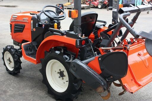 SOLD OUT】クボタ トラクター 現行機 JB11X 10.5馬力 逆転 オート耕深