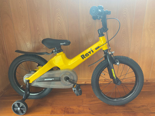 【値下げしました】ほぼ新品　16インチ　子ども自転車　イエロー　超軽量