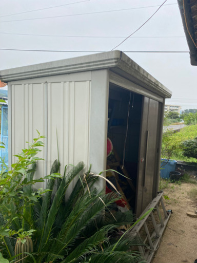 物置　決まりそうなので問い合わせ一旦やめて下さい。