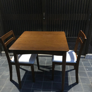 【ネット決済】ダイニングテーブル・椅子2つ　2人用