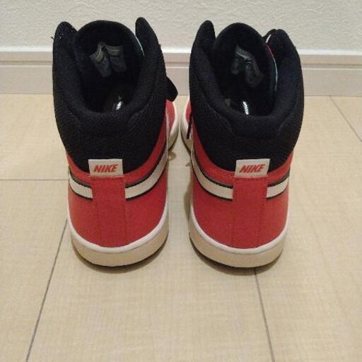 ナイキ26 5センチバックボード2 ホワイトユニコーン 香椎の家具の中古あげます 譲ります ジモティーで不用品の処分