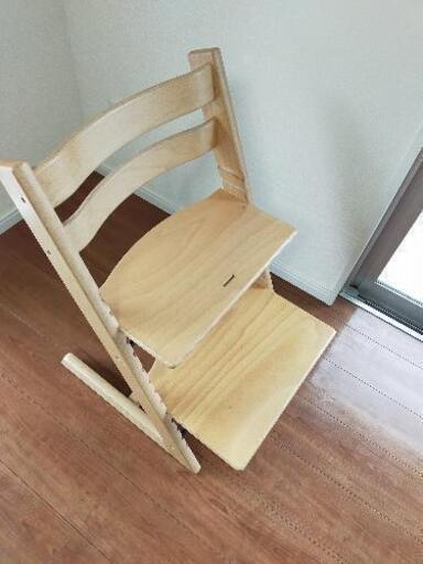 ストッケ　椅子