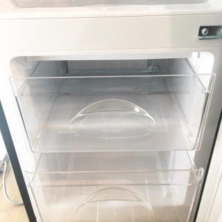 ほぼ未使用 106リットル直冷式2ドア冷蔵庫 Nグラシア BK