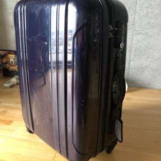 3泊4日くらいのスーツケース