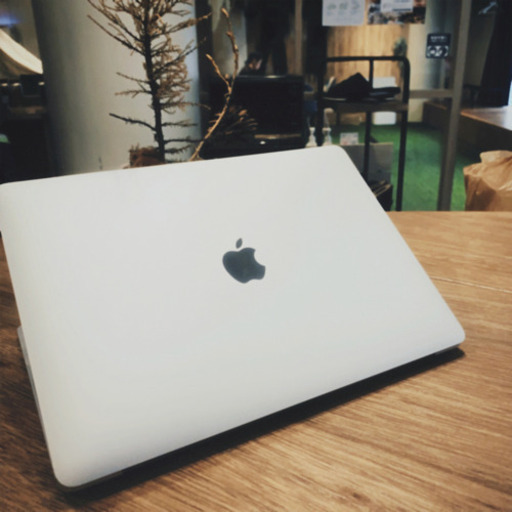 MacBook Air シルバー 8GB 2020 M1
