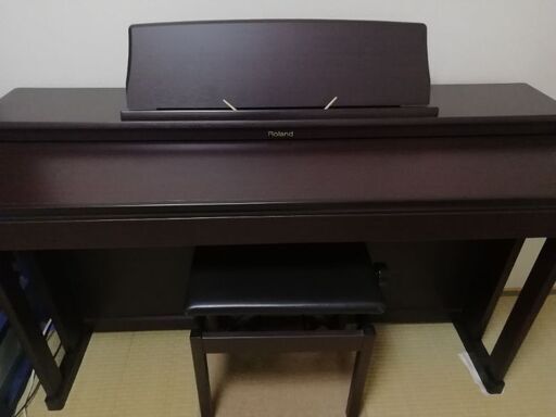 6/25まで　電子ピアノ　ローランドHP-205 最上位機種　美品　椅子付き