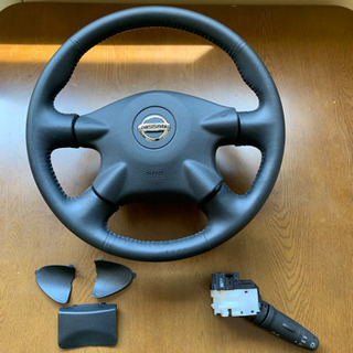 エクストレイル　NT30 純正ハンドル エクストレイル NT30 純正ハンドル