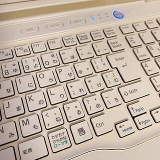 17番 FUJITSU Corei7 SSD250GB カメラ 17番 FUJITSU Corei7 SSD250GB カメラ