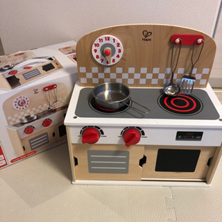 値下げ Hape はじめてのキッチンコンパクト おままごとキッチン Sana 新座のおもちゃ ままごと の中古あげます 譲ります ジモティーで不用品の処分