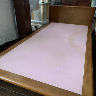 木製シンプルシングルベッド