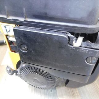 動作品 SUZUKI スズキ ポータブル発電機 SV900H 50Hz 4サイクル