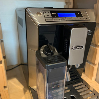 デロンギ　エレッタ　コーヒーマシン
