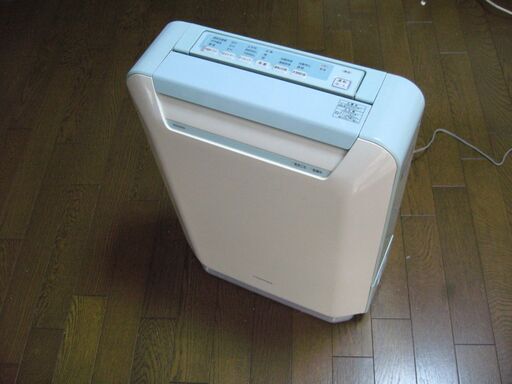 マイナスイオン付き除湿器
