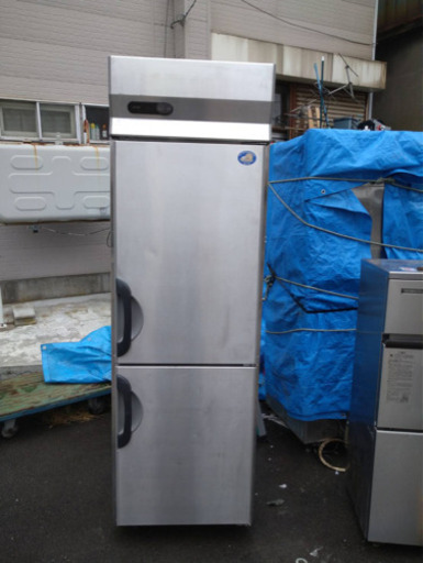 SANYO 三洋電機 業務用冷凍庫 SRF-F661A 385L 縦形 2ドア スリムタイプ 厨房機器 動作品