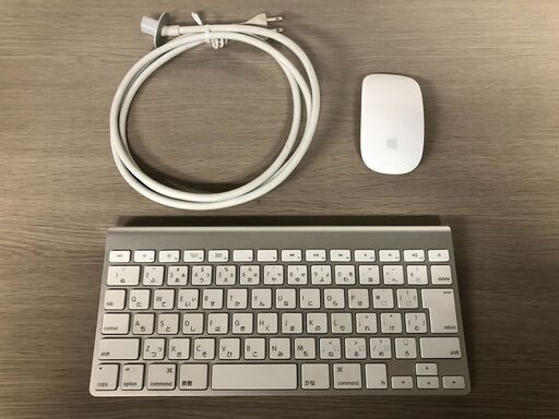 Apple iMac ME086J/A macOS 10.12.6 Sierra シエラ（21.5インチ）付属