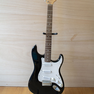 Squier by Fender　Bullet　Stratoca...