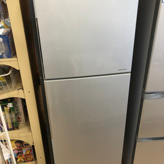 HITACHI 冷蔵庫　特価 HITACHI 冷凍冷蔵庫 2ドア大