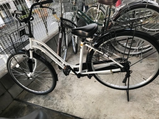 新しい自転車が買ったばかりの時、盗まれた自転車を見つかった。去年の5月1万9千を買いました。ご関心をお持ちだったらどうぞ‼️