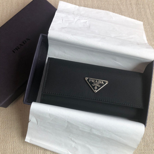 PRADA キーケース　新品・未使用