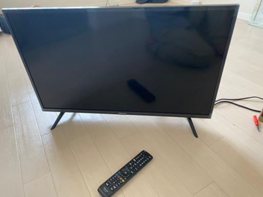 Hisense LEDテレビ　32インチ　2020年製　ほぼ新品