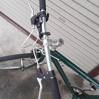 クロスバイク WEEKEND BIKES 7段変速 グリーン 配送無料