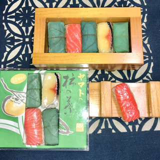 柿の葉寿司の食品サンプル