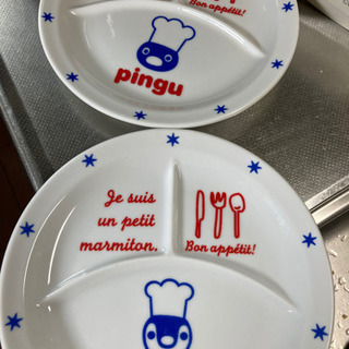 ピングーとピンガーのお皿2枚セット
