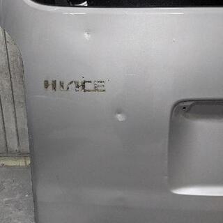 ハイエース 200系 ワイド ミドルルーフ バックドア