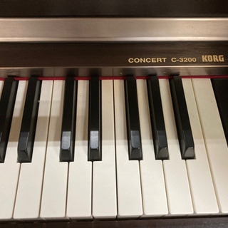 コルグ 電子ピアノ C-3200 イス付 KORG 中古 - 鍵盤楽器、ピアノ