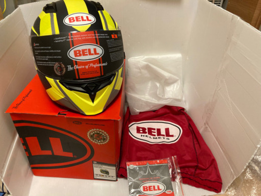 ★激安　新品未着用　BELL ベル Revolver Evo リボルバー エボ JACKAL HI VIZ ブラックイエロー　箱付き　完品　Mサイズ
